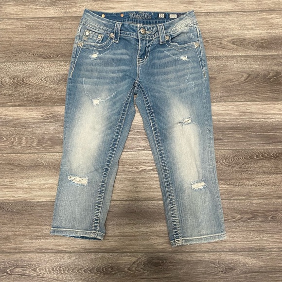 Miss Me crops - Picture 2 of 8